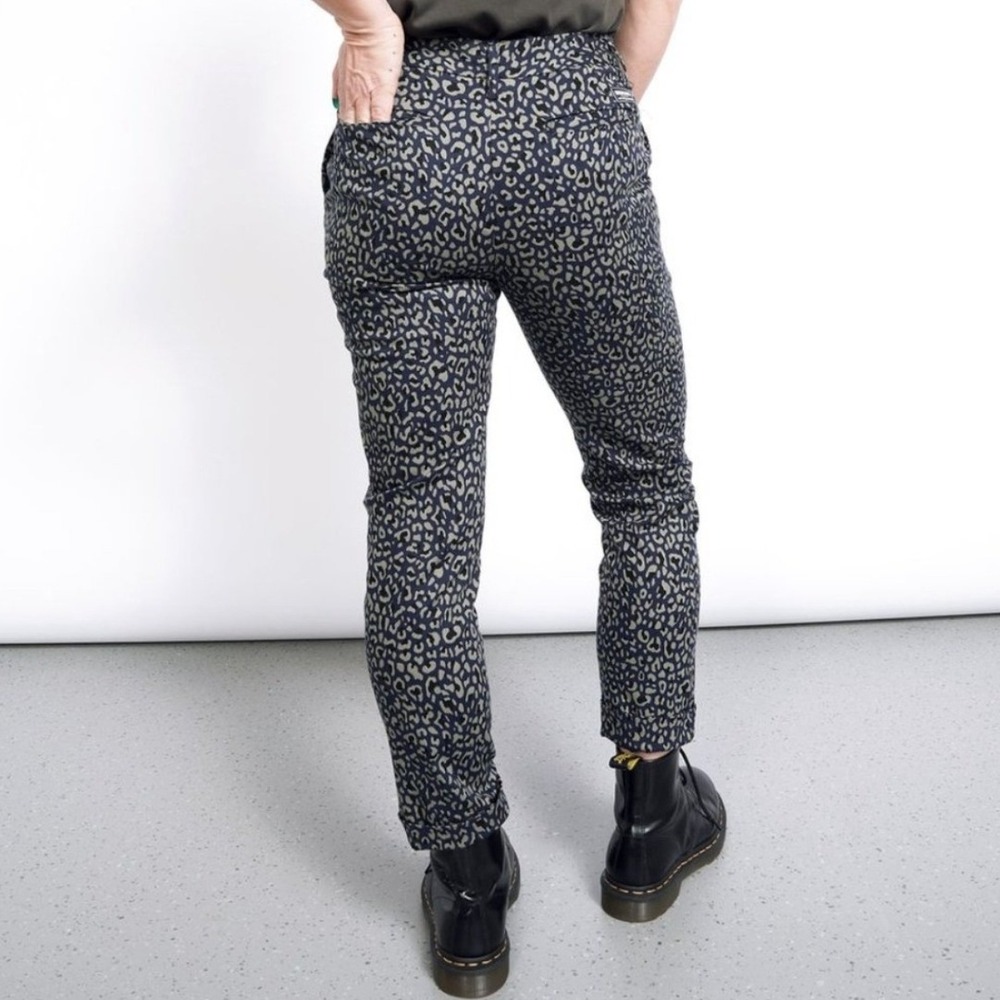 WILDFANG‎ THE ESSENTIAL TWILL SLIM CROP PANT WOMEN 4 PUNK